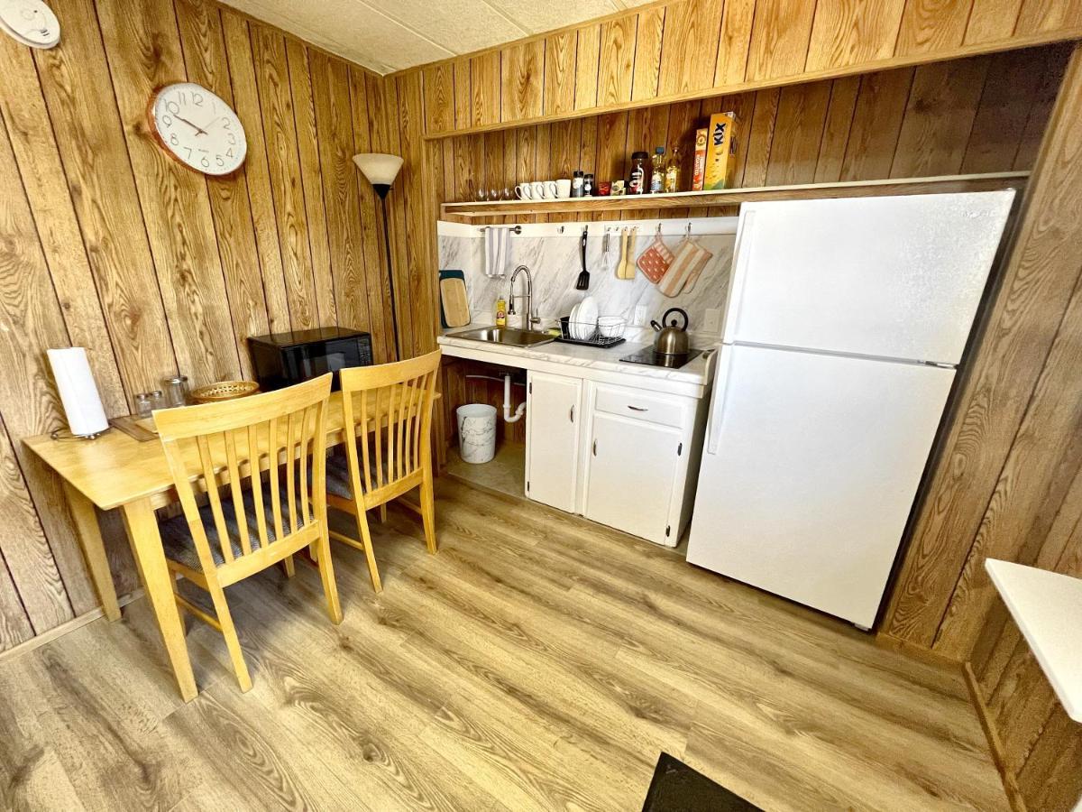 1 Bedroom Home Near Lassen Volcanic Park Paynes Creek 外观 照片