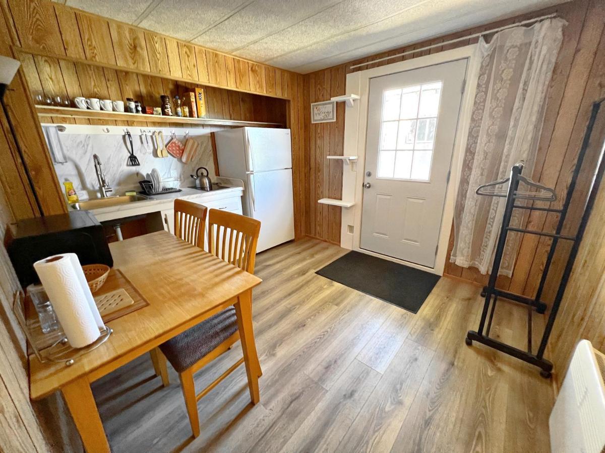 1 Bedroom Home Near Lassen Volcanic Park Paynes Creek 外观 照片